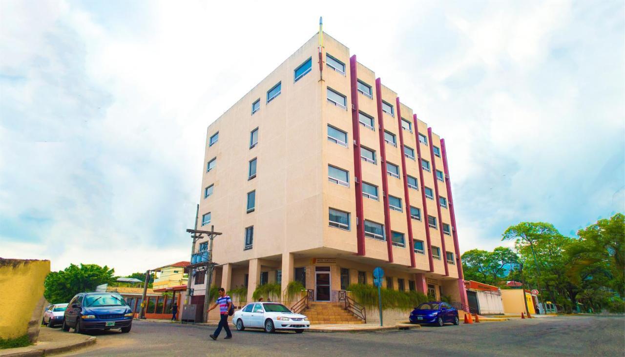 Hotel Ejecutivo サン・ペドロ・スーラ エクステリア 写真